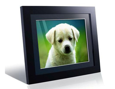 wooden digital picture frame in black.jpg